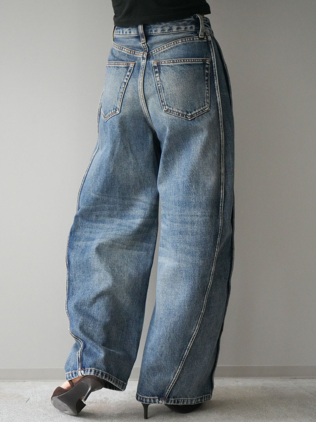 [予約]サイド切替カーブデニムパンツ/blue