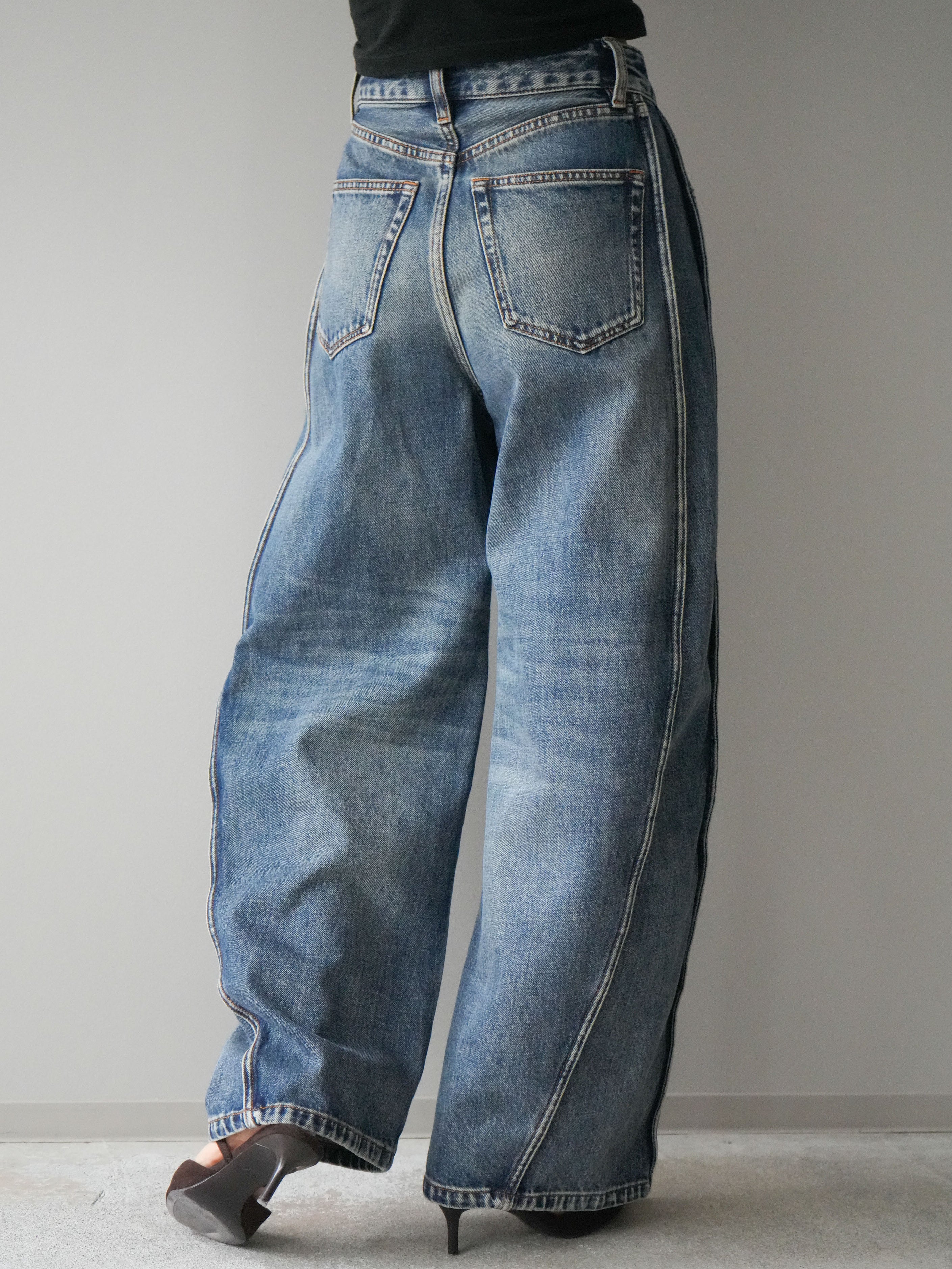予約]サイド切替カーブデニムパンツ/blue – Lumier