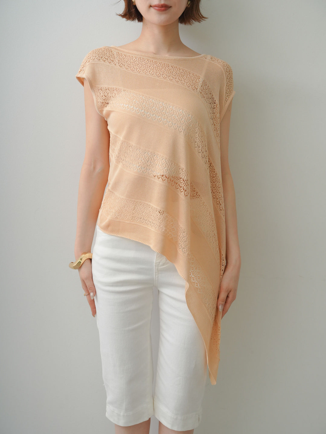 [予約]透かし編みアシメノースリトップス/beige