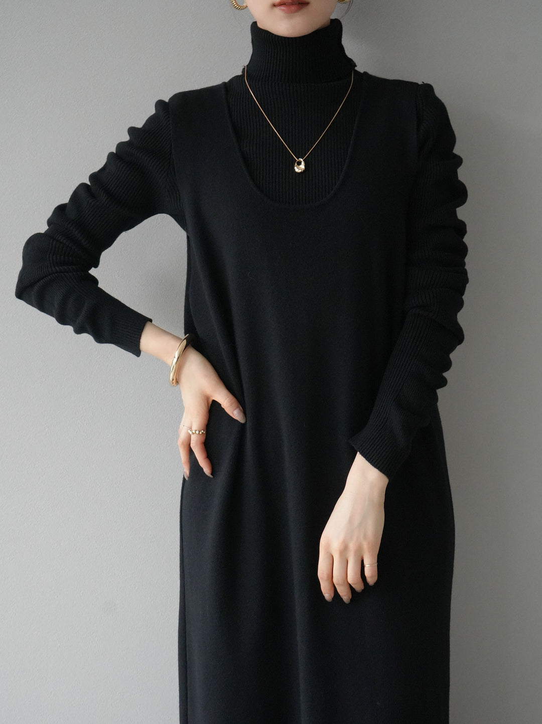 [SET] 設計袖高領針織＆無袖套裝 + 設計袖高領針織＆無袖套裝 (2set)