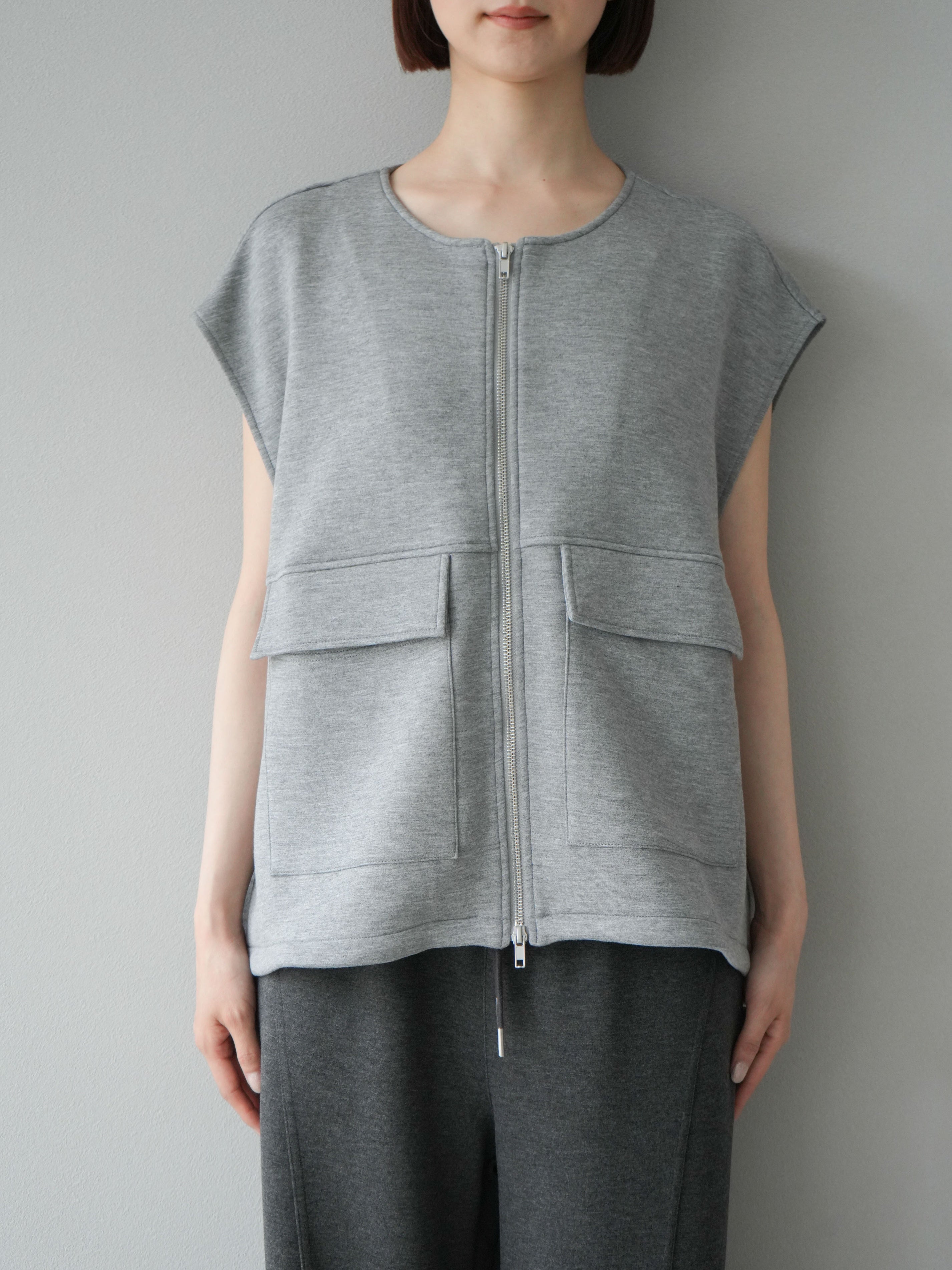 予約]ライトポンチZIPブルゾン/グレー – Lumier