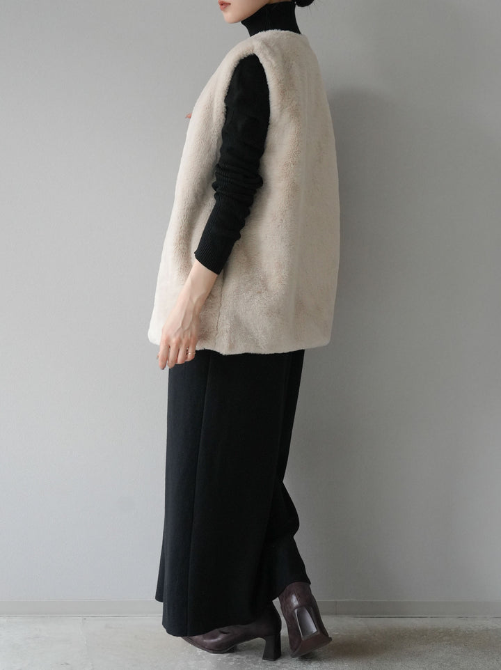 [SET] 設計袖高領針織＆無袖套裝 + 設計袖高領針織＆無袖套裝 (2set)