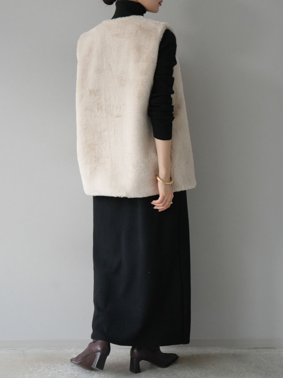 [SET] 設計袖高領針織＆無袖套裝 + 設計袖高領針織＆無袖套裝 (2set)