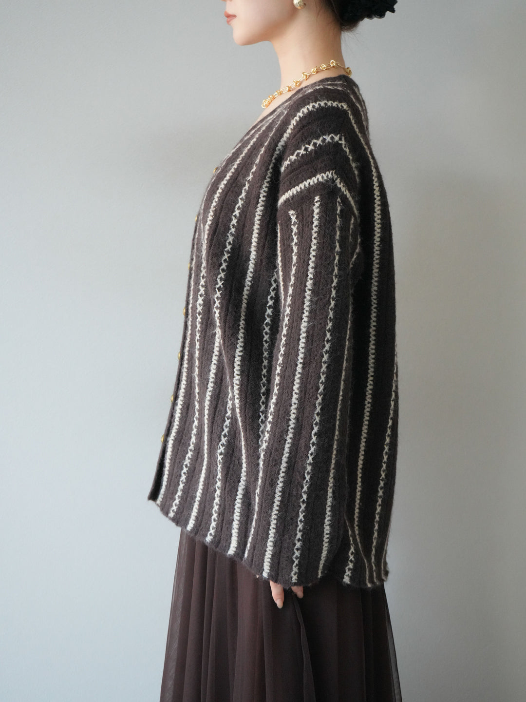 [予約]ストライプVネックニットカーディガン/ブラウン