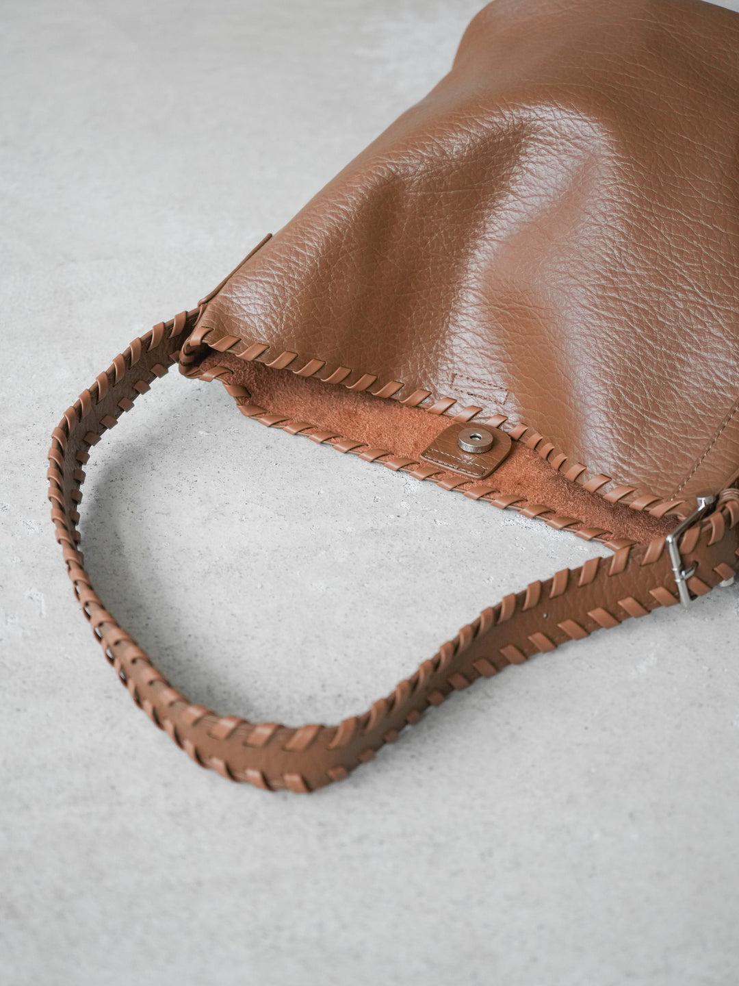 [予約]ステッチワンハンドル合皮トートBAG/khaki