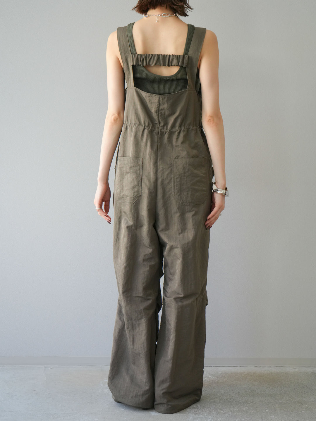 [予約]ナイロンタックデザインサロペット/カーキ