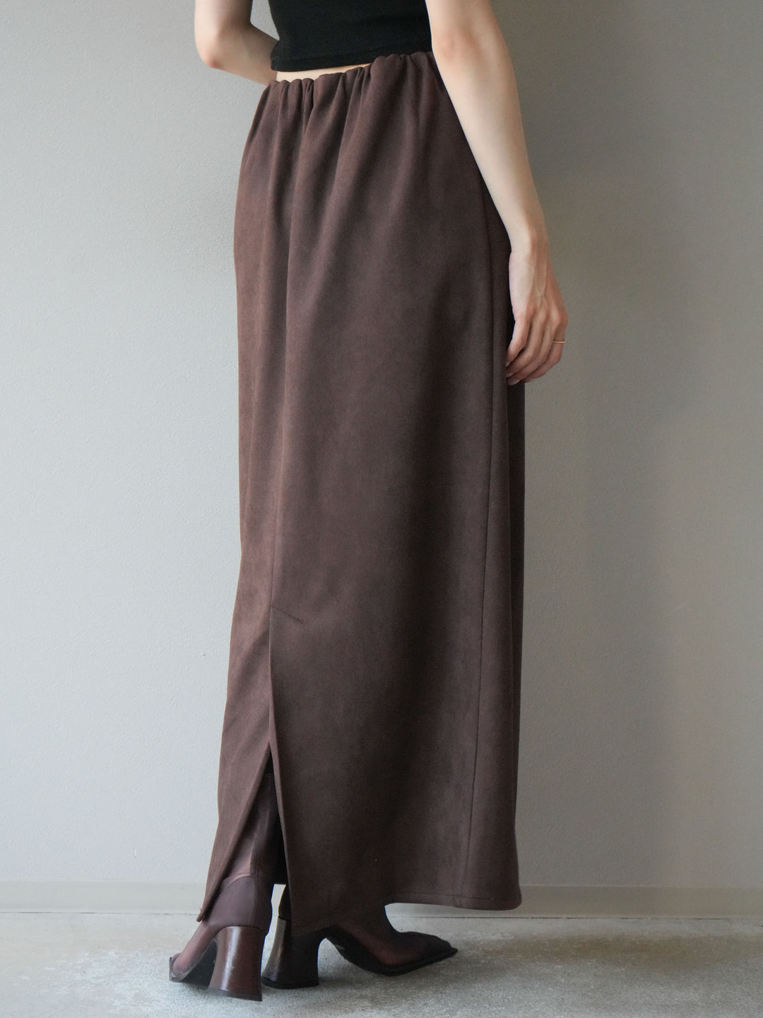 [予約]スウェードIラインスカート/ブラウン