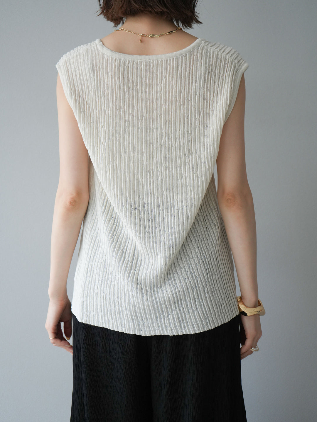 【預購】波浪夏季針織背心/米白色