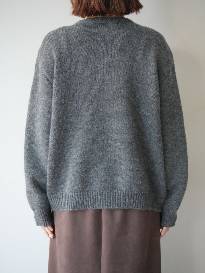 【預購】花朵刺繡針織開襟衫/炭灰色