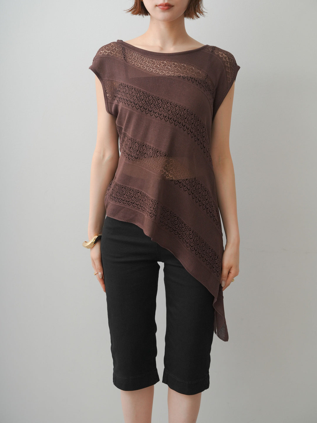 [予約]透かし編みアシメノースリトップス/brown