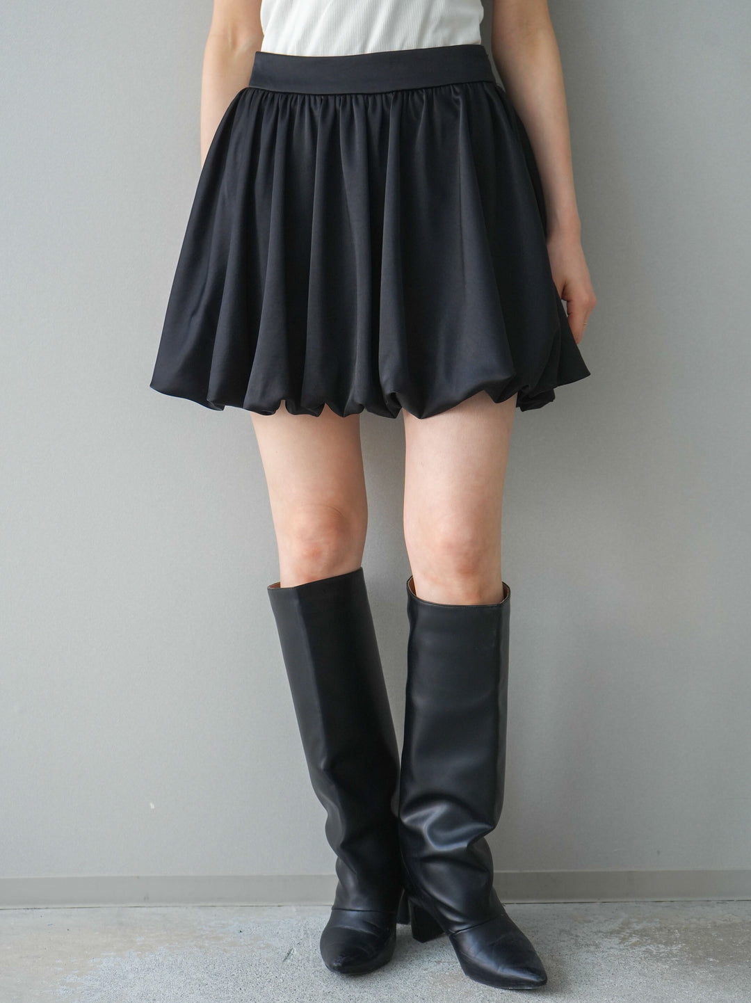 [予約]サテンバルーンミニスカート/black