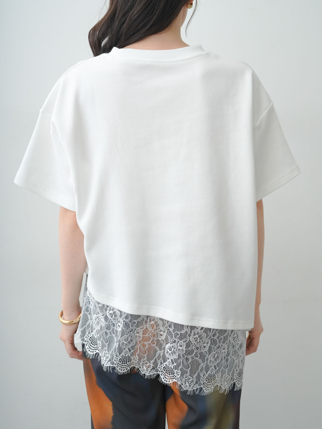 [予約]アシメレースヘムワイドTEE/white