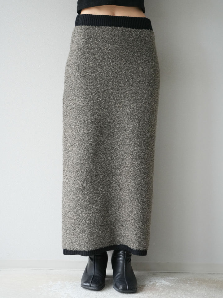[予約]ブークレバイカラータイトニットスカート/チャコール
