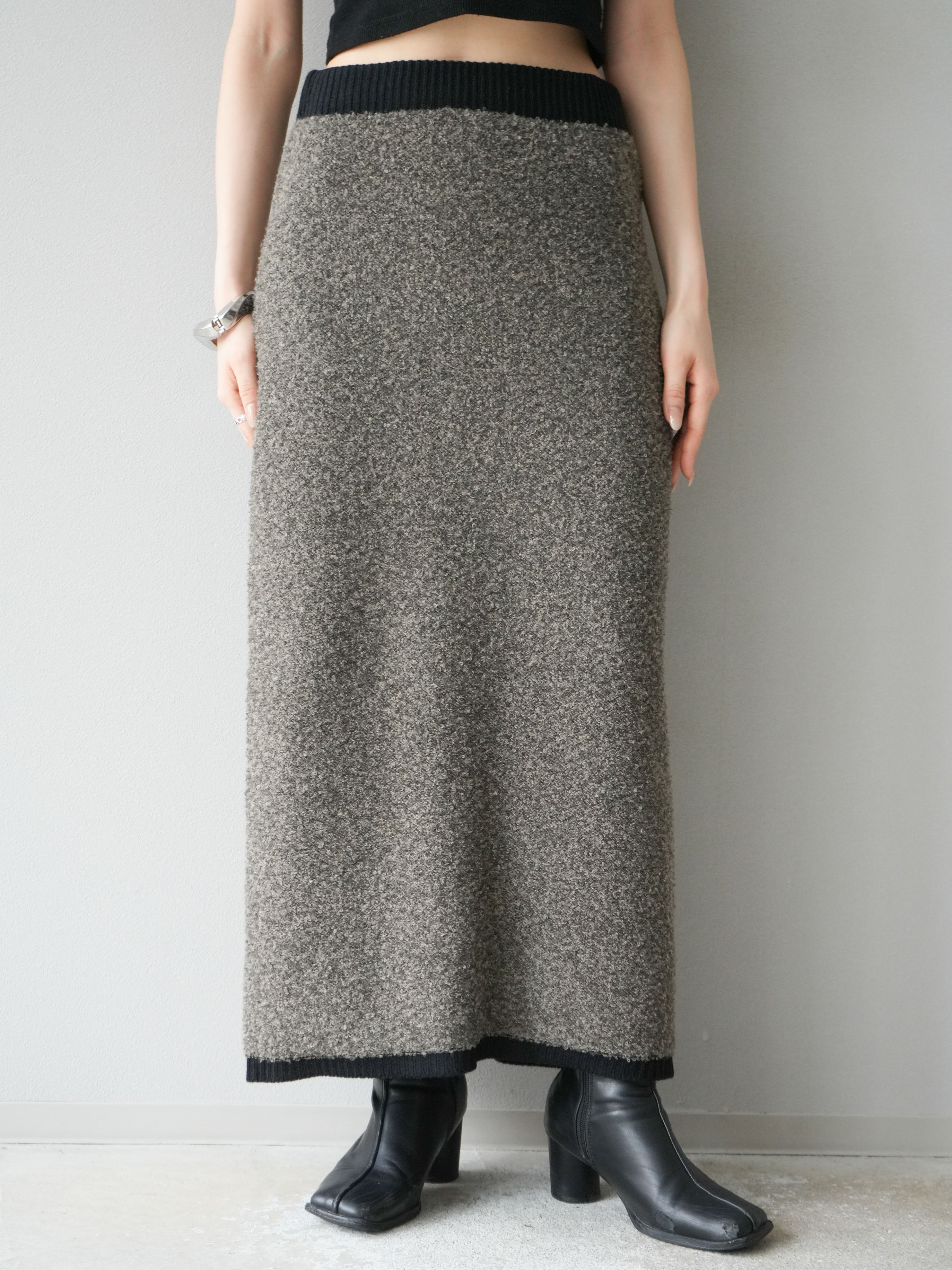 soor ploom ニットスカート 予約]ブークレバイカラータイトニットスカート/チャコール – Lumier