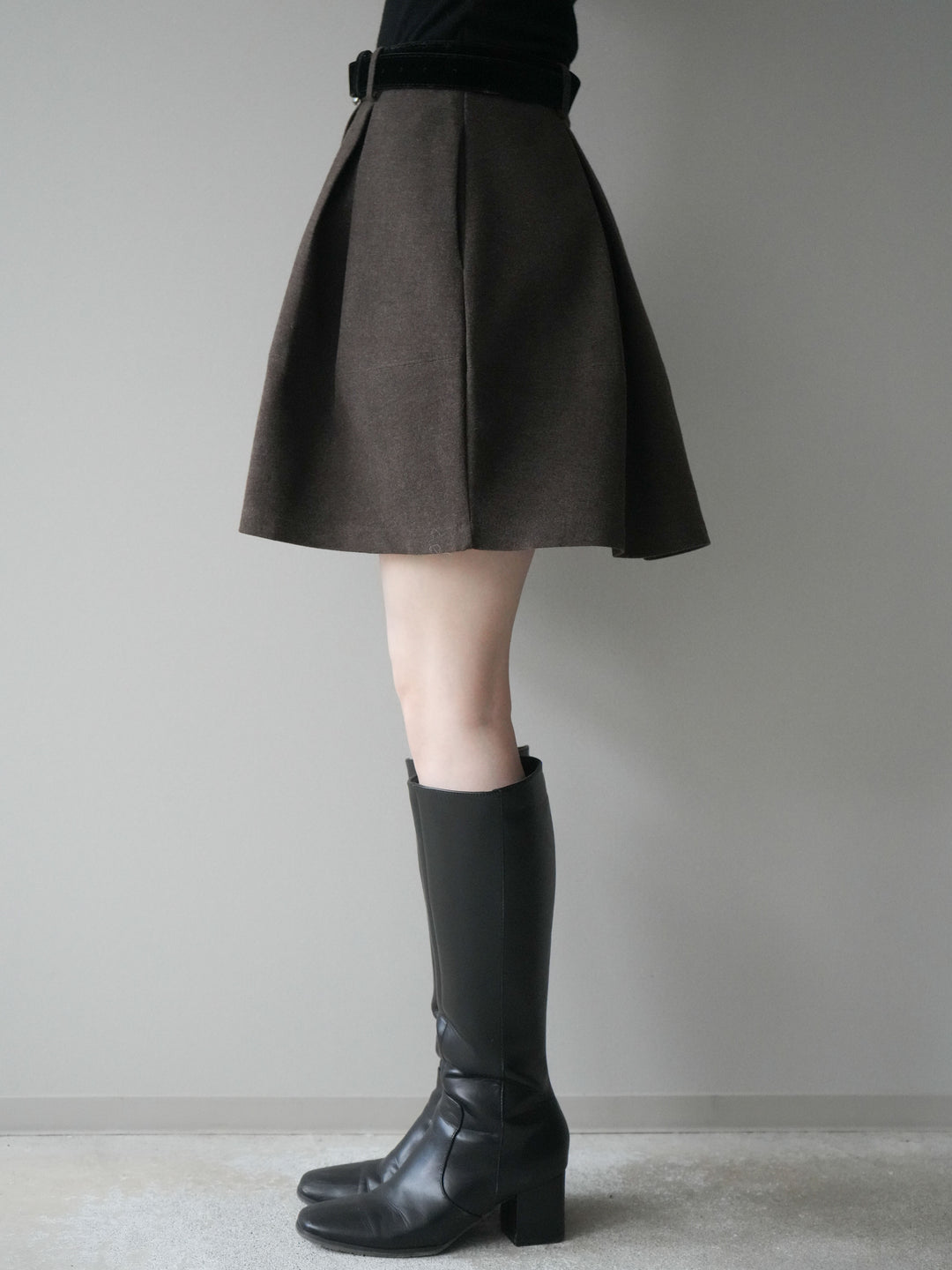 [予約]ベルト付きタックミニスカート/brown