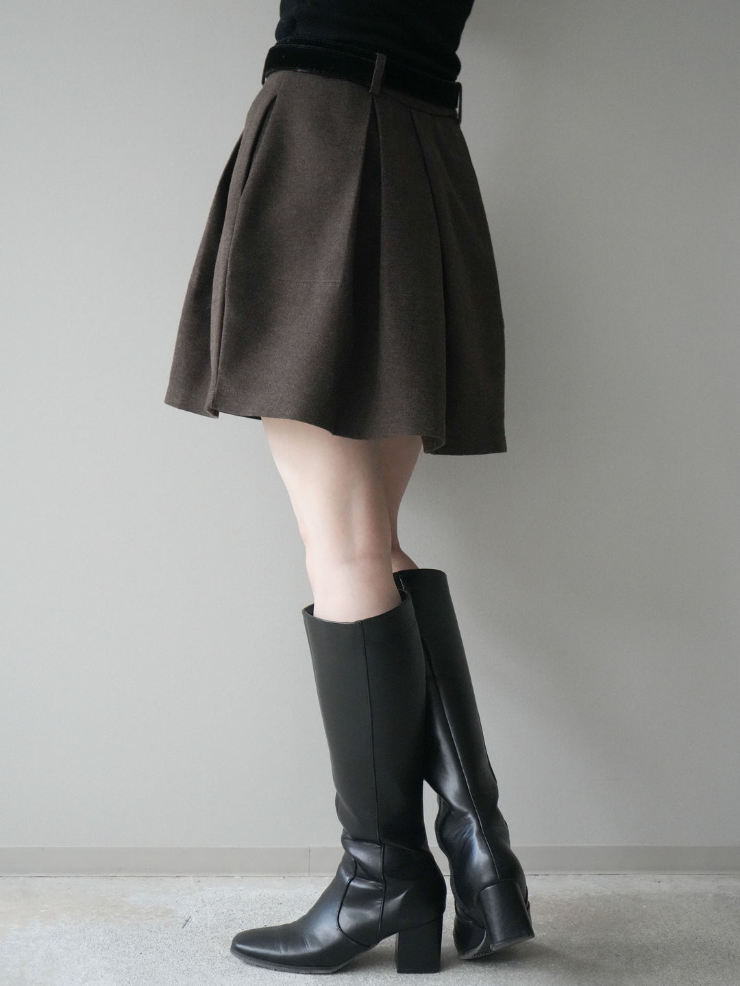 [予約]ベルト付きタックミニスカート/brown