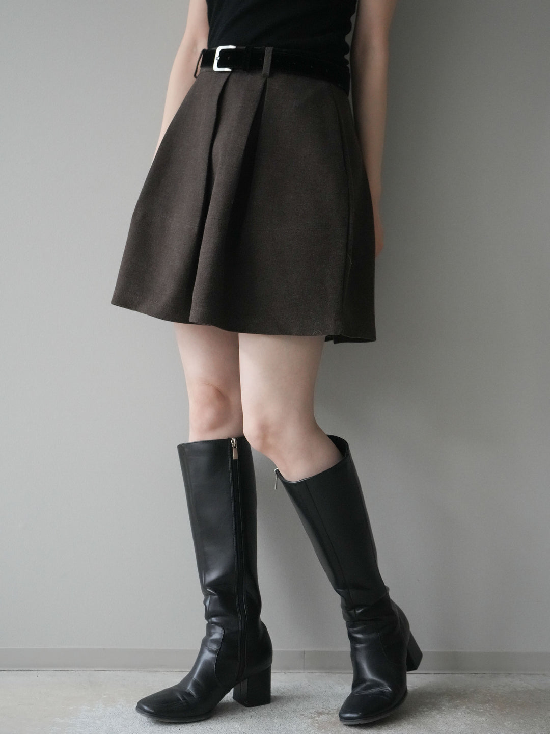 [予約]ベルト付きタックミニスカート/brown