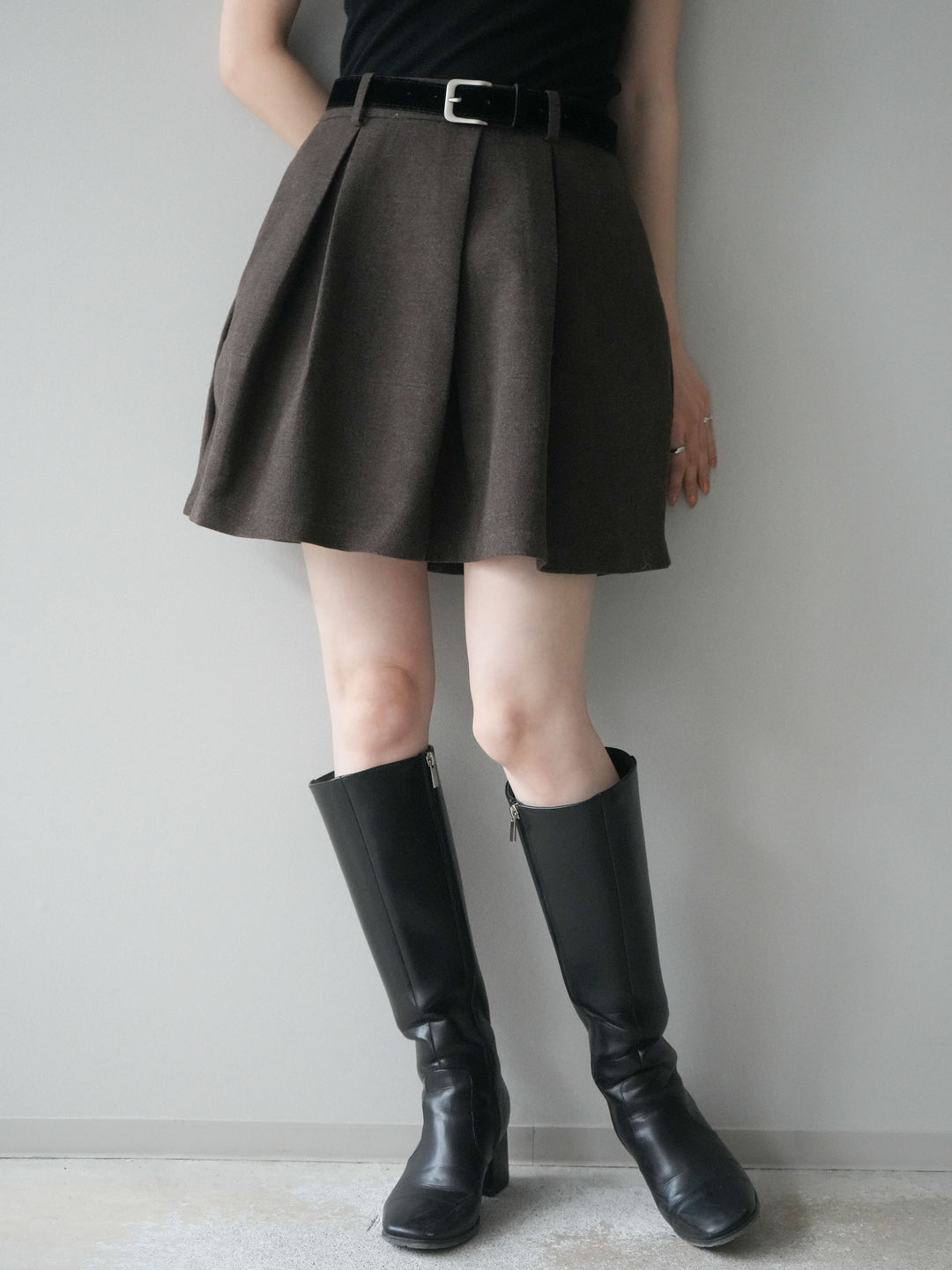 [予約]ベルト付きタックミニスカート/brown