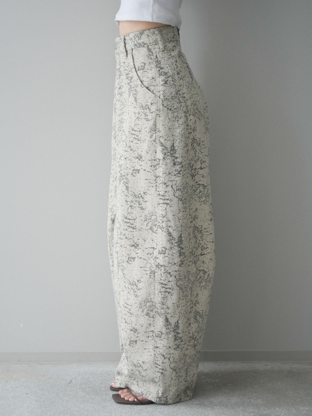 [予約]ジャガードカーブデニムパンツ/ivory