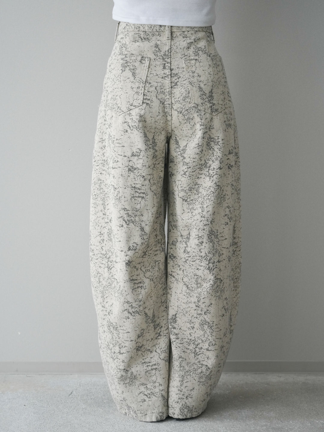 [予約]ジャガードカーブデニムパンツ/ivory