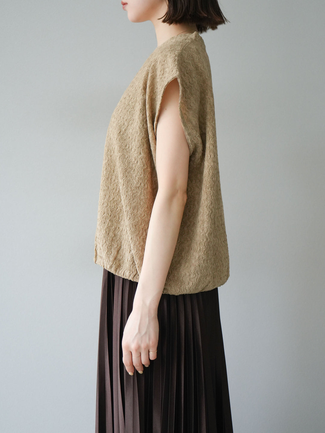 【預購】抽繩提花套頭衫/米色