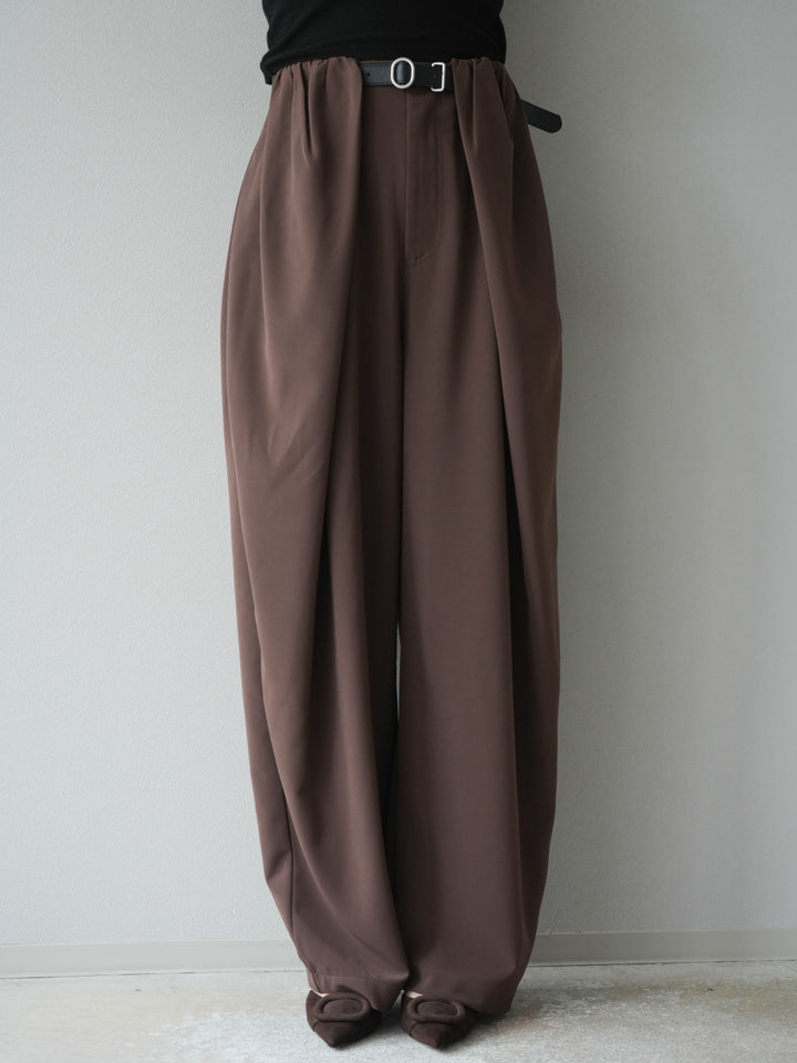 [予約]ベルト付タックワイドパンツ/ブラウン