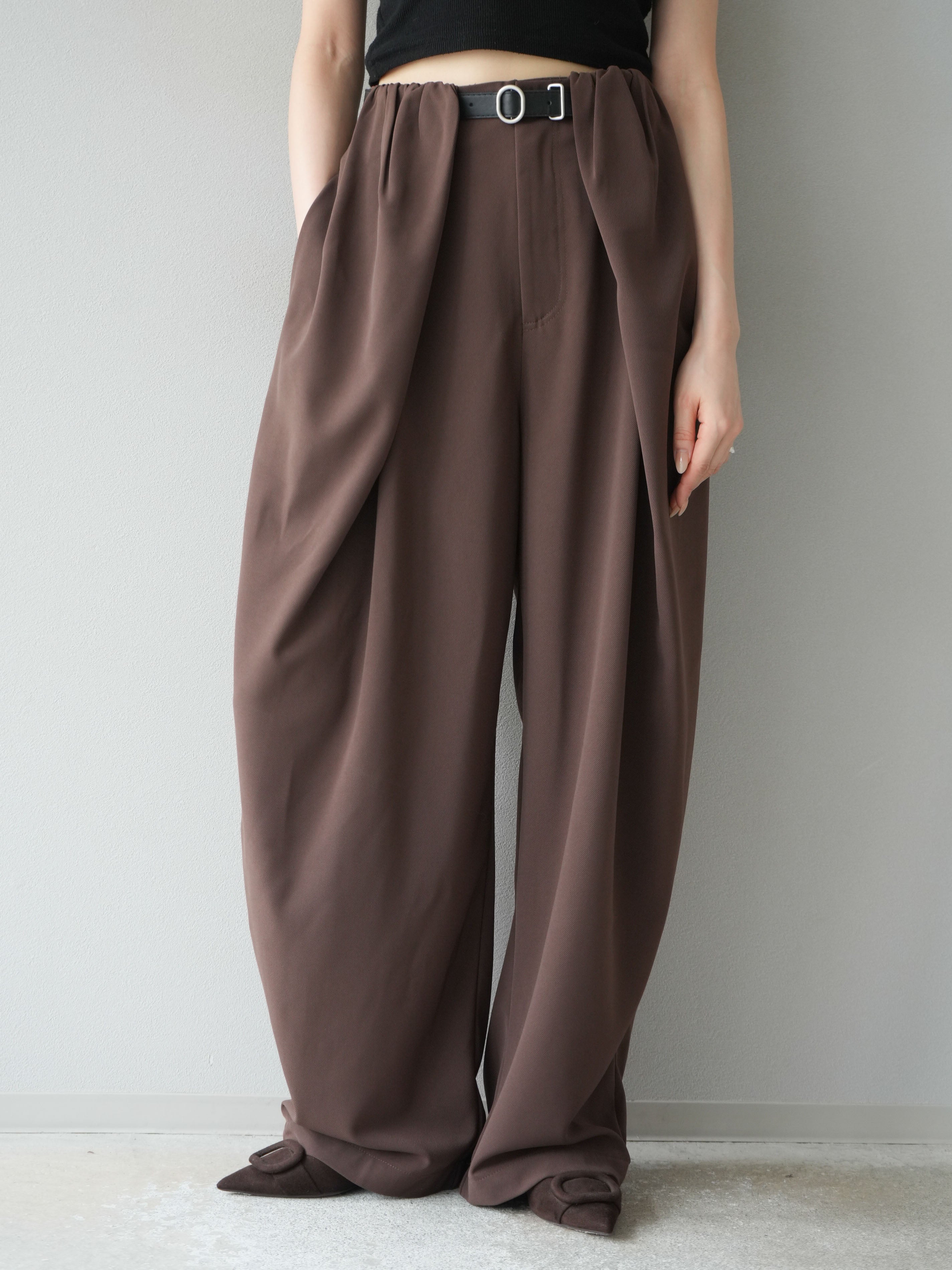 LEMAIRE ルメール タックパンツ(ベルト付き) LEMAIRE Lemaire ルメール デニム TWISTED BELTED PANTS ツイスト