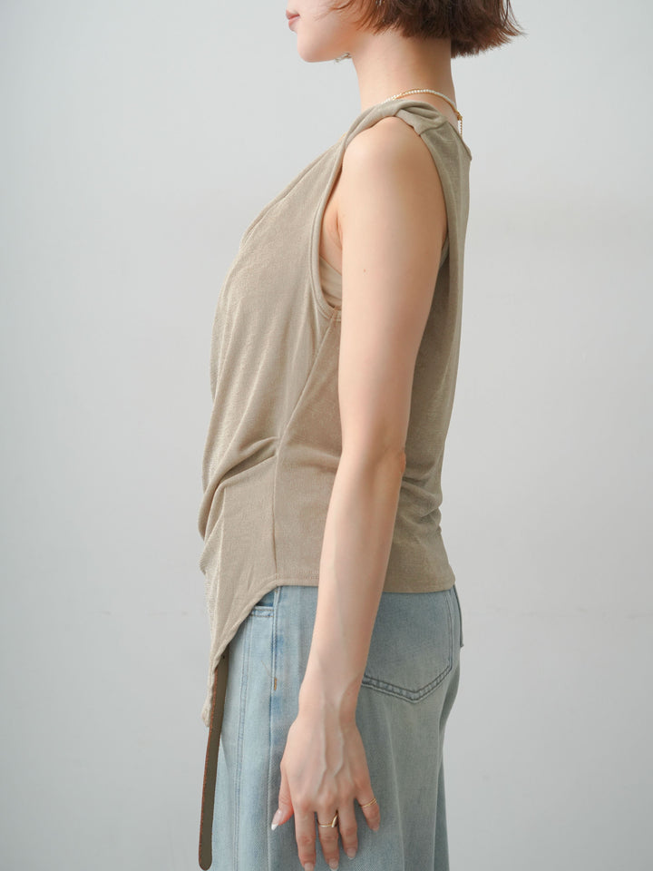 [予約]ツイストショルダーアシメドレープトップス/beige