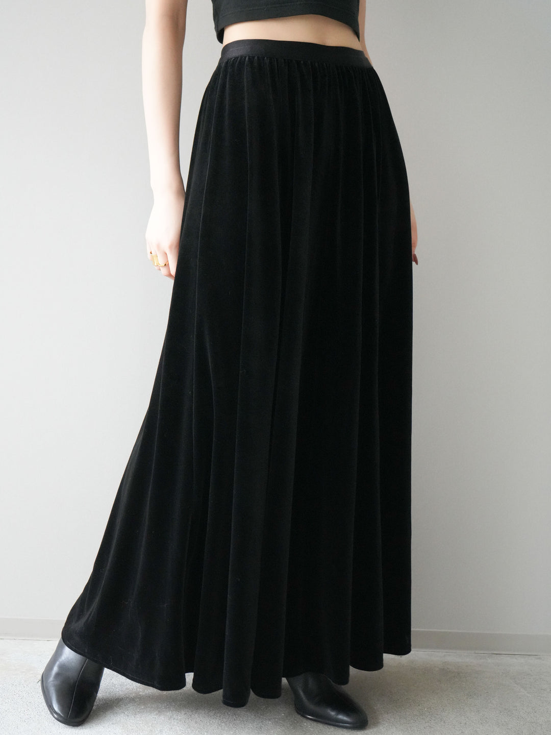 [予約]ベロアフレアスカート/black