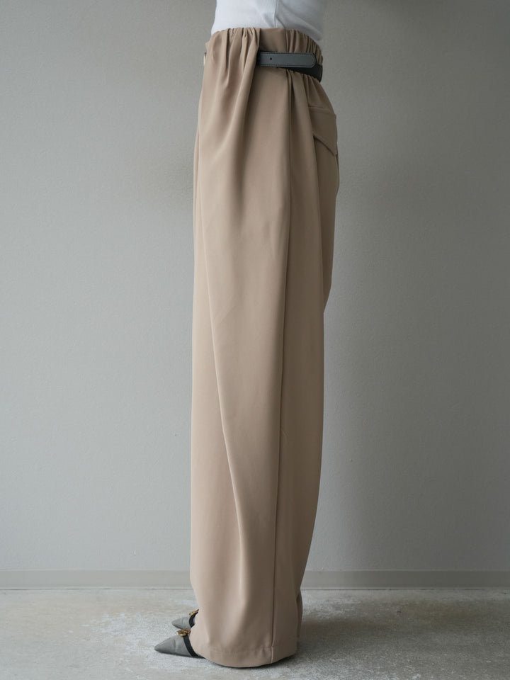 [予約]ベルト付タックワイドパンツ/ベージュ