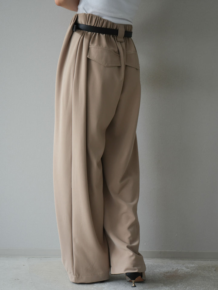 [予約]ベルト付タックワイドパンツ/ベージュ
