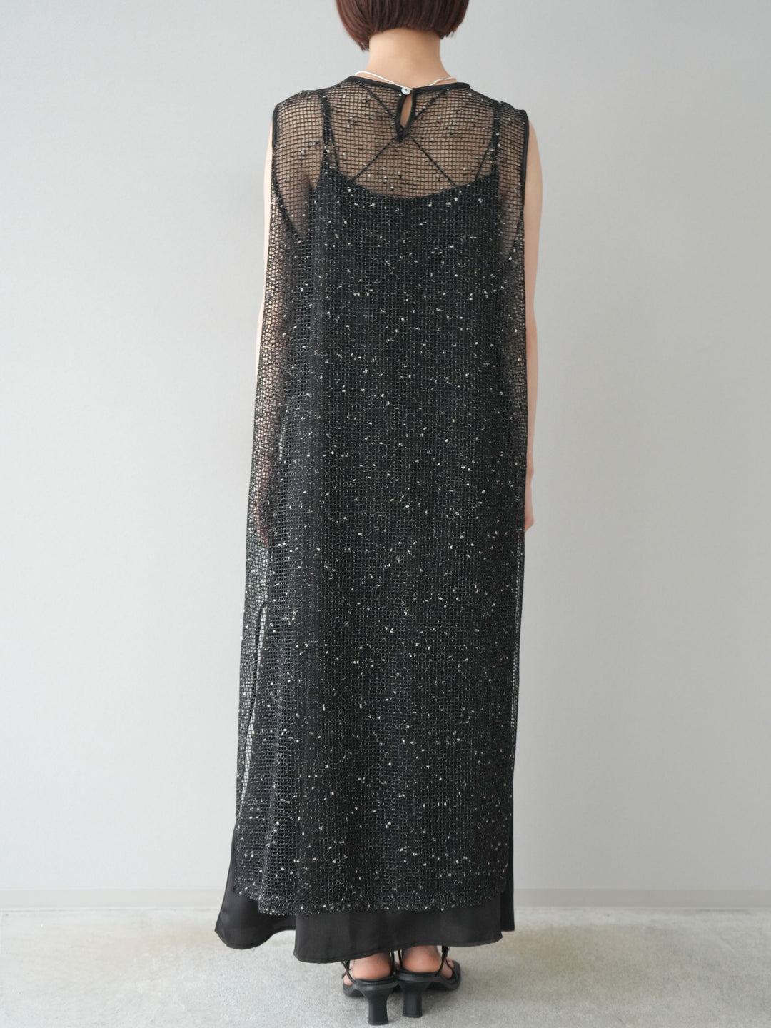 【預購】前開衩網紗連身裙/黑色