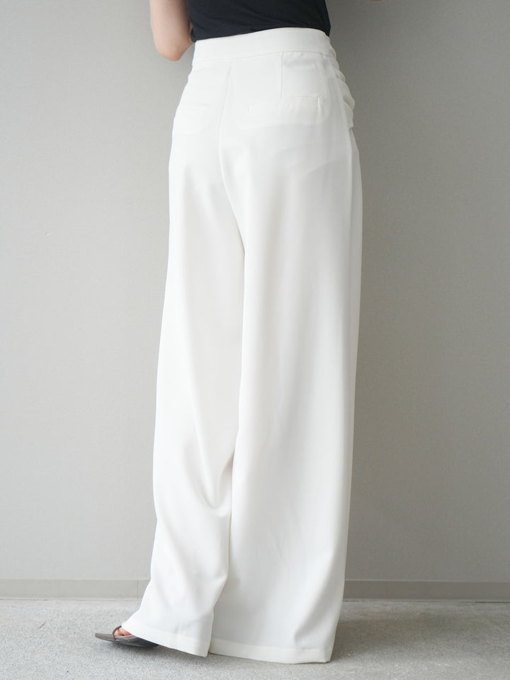 [予約]ラッフルベルトワイドパンツ/white