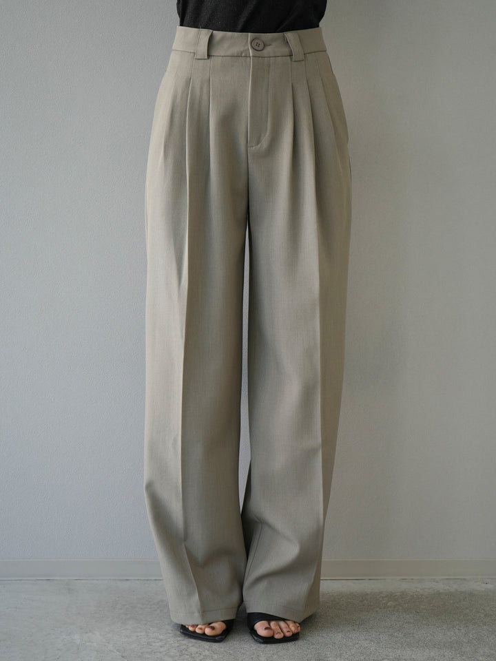 [Pre-order] 3-pleat wide pants/beige