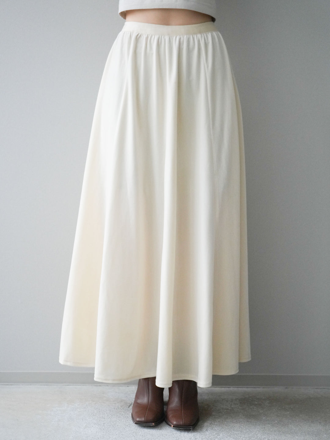 [予約]ベロアフレアスカート/off