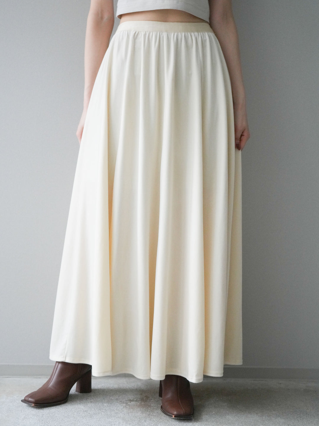 [予約]ベロアフレアスカート/off