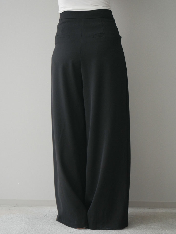 [予約]ラッフルベルトワイドパンツ/black