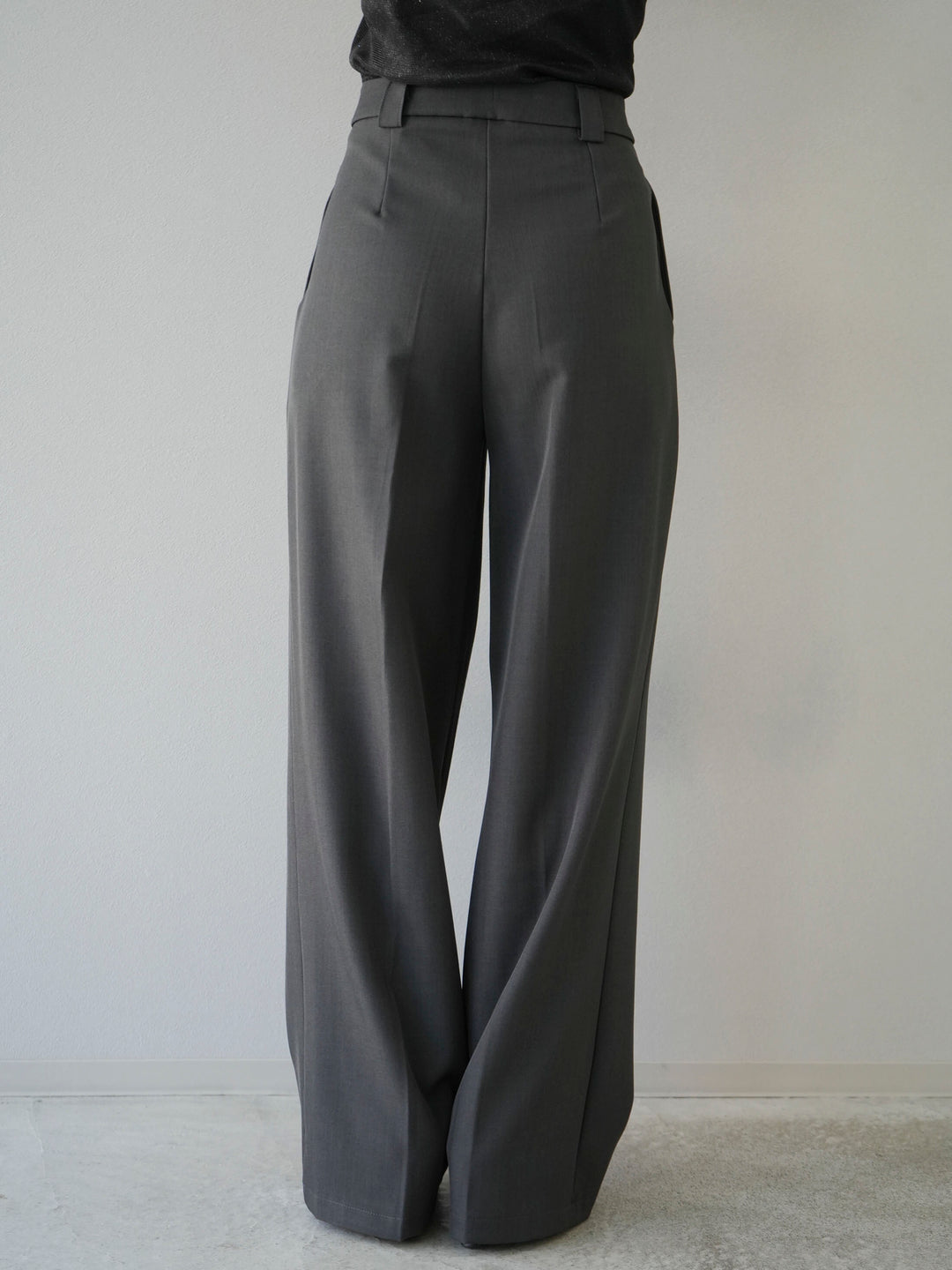 [Pre-order] 3-tuck wide pants/charcoal