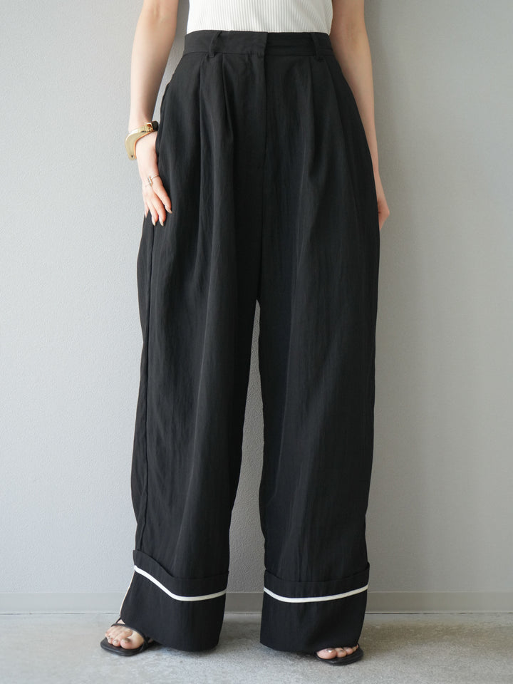 【預購】仿亞麻下擺迴力寬褲/黑色