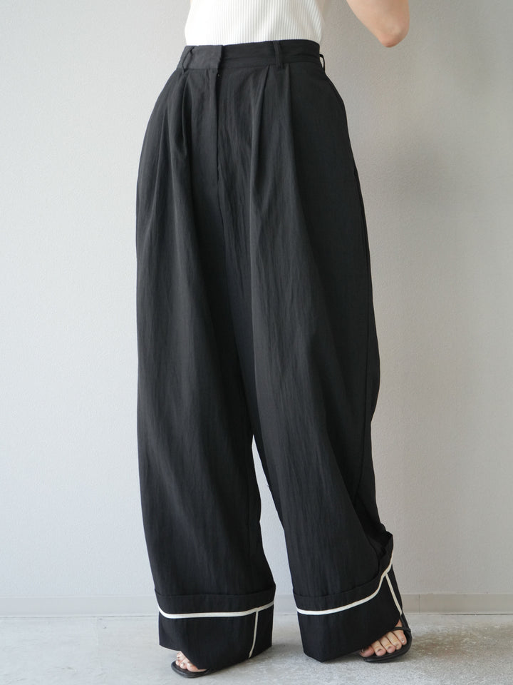【預購】仿亞麻下擺迴力寬褲/黑色