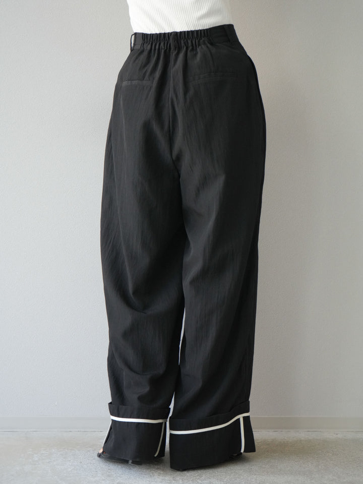 【預購】仿亞麻下擺迴力寬褲/黑色