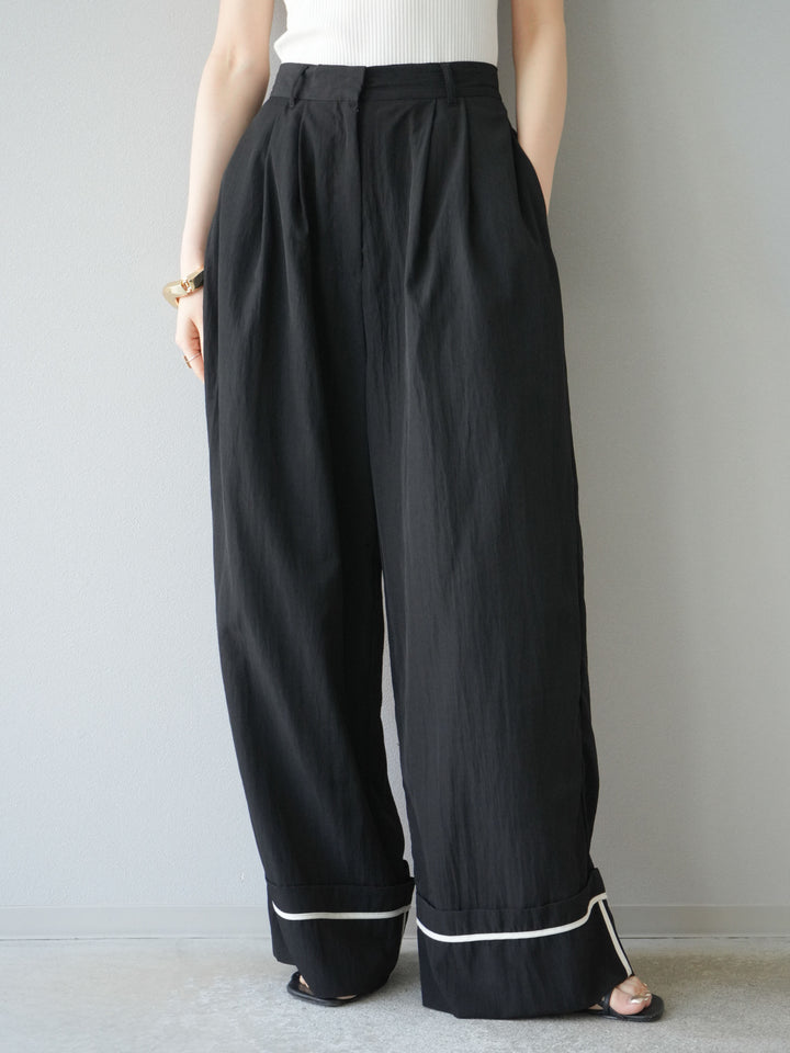 【預購】仿亞麻下擺迴力寬褲/黑色