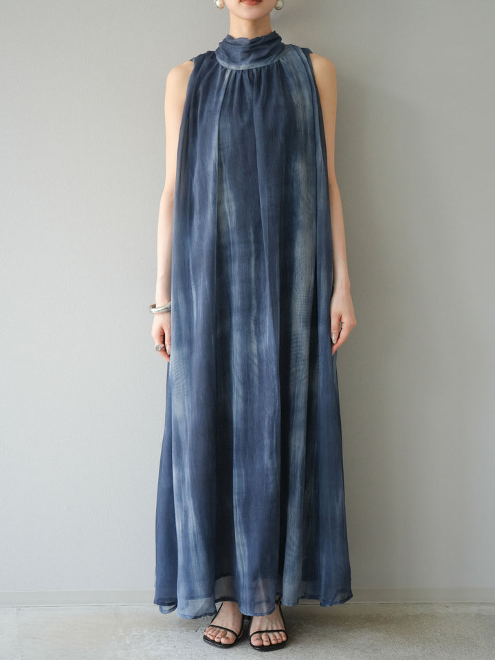 [預購] 精緻圖案掛脖透視洋裝/海軍藍