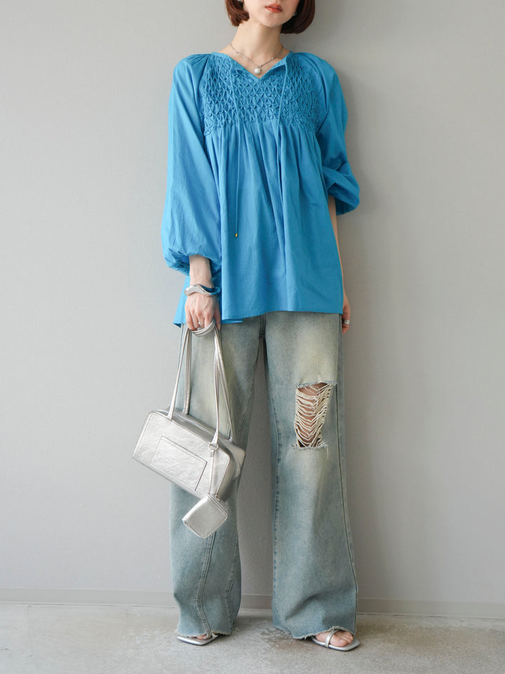 [予約]インド製キャンブリックボイル スモッキングブラウス/ブルー