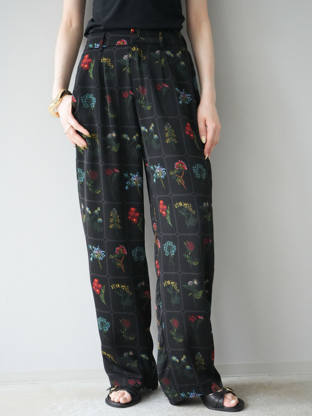[予約]パッチワークフラワープリントイージーパンツ/ブラック