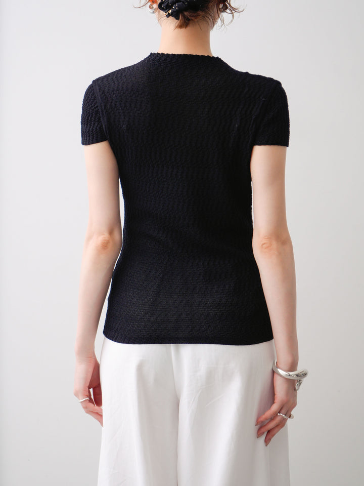 [予約]ウェーブハイネックフレンチニットトップス/black