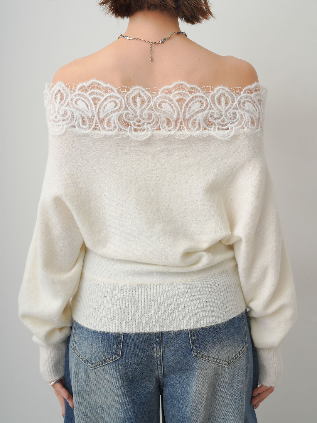 [予約]ショルダーレースオフショルニットトップス/white