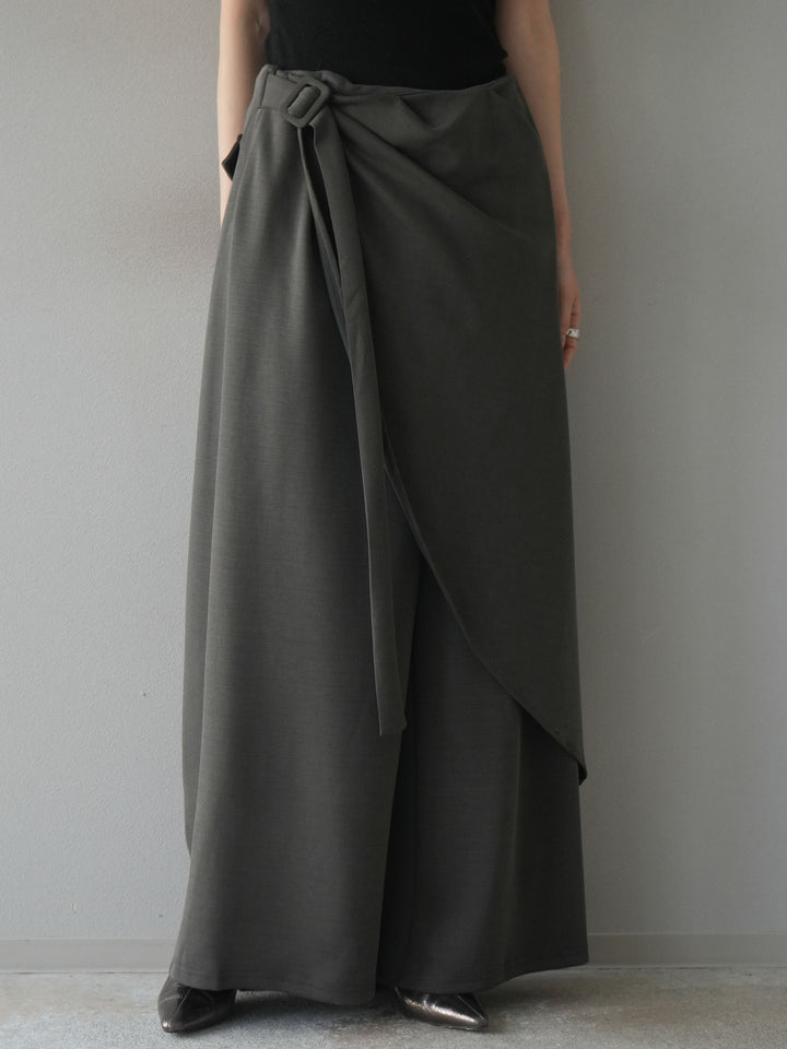 [予約]ラップデザインポンチワイドパンツ/charcoal