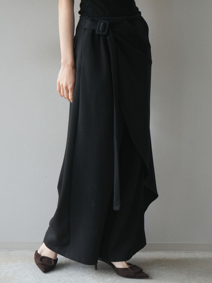 [予約]ラップデザインポンチワイドパンツ/black