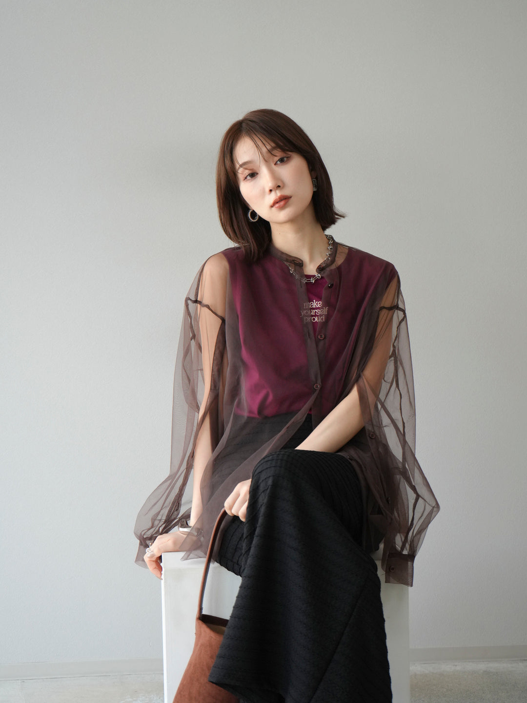 [予約]ロゴ刺繍ノースリートップス/ボルドー